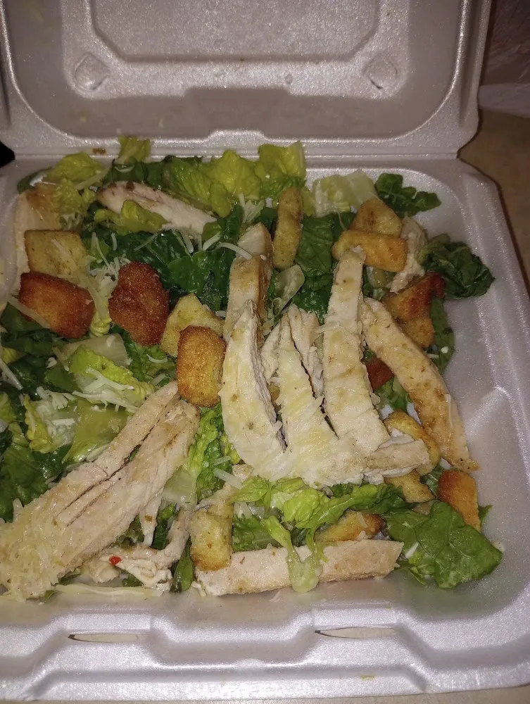 Greek Salad with Chicken